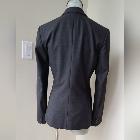 Beautiful Jones brand coat - Picture 5 of 5